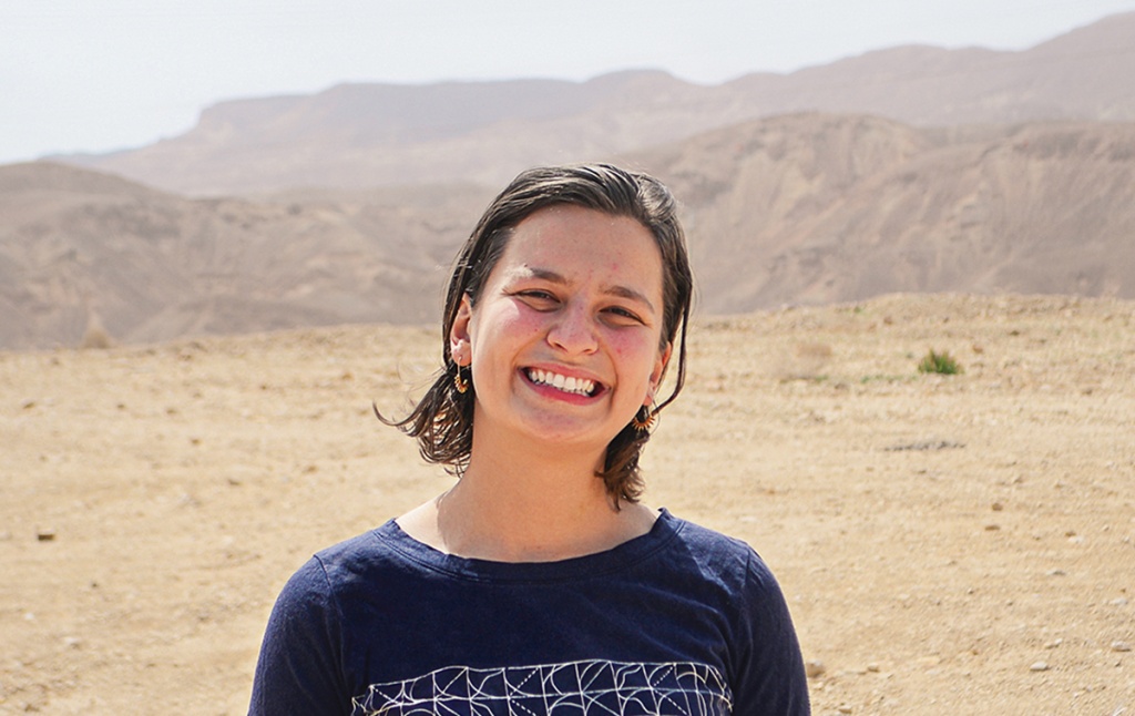 photo of Alina Kulman &rsquo;21